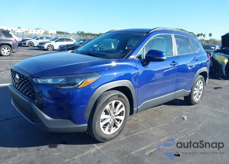 2022 Toyota Corolla Cross Le from USA, damaged, VIN 7MUCAAAG3NV034214